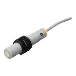 Ultragarsinis jutiklis M18 15-30VDC 4-20mA Carlo Gavazzi
