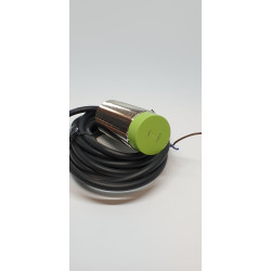 CR30-15AO Talpuminis daviklis M30 NO 100-240VAC Autonics
