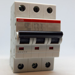 Automatinis jungiklis 3P C32A 6kA S203-C32 ABB 2CDS253001R0324