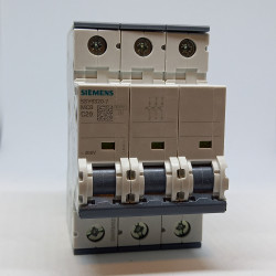 Automatinis jungiklis 3P C20A 6kA Siemens 5SY6320-7